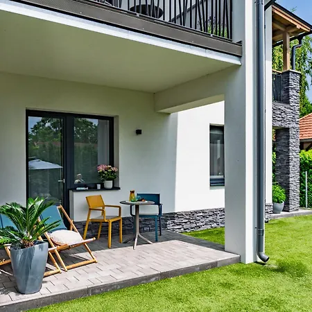Villa7 Balaton Gæstehus 4*