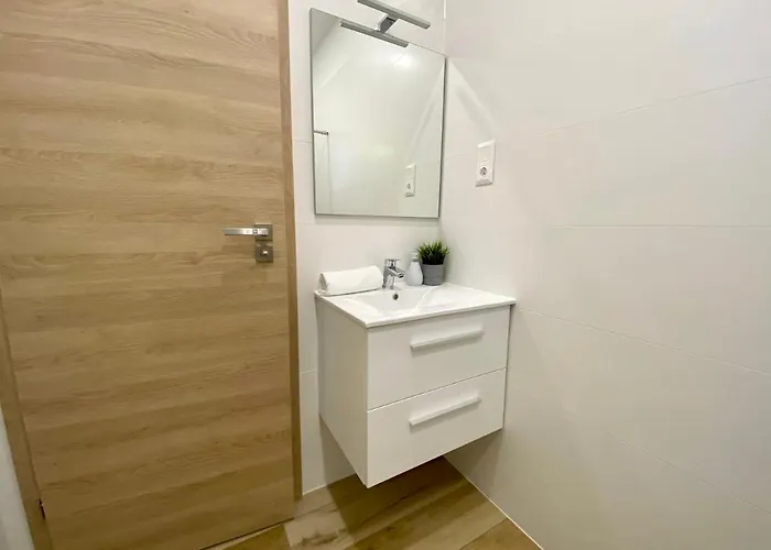 Villa7 Balaton Гостевой дом